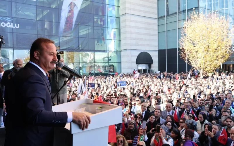 158. parti oldu… Anahtar Parti’den ilk mesajları verdi